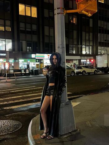 Full leaked Kelliexny private photo