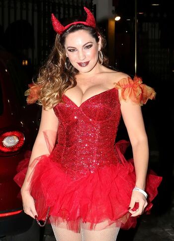 Kelly Brook