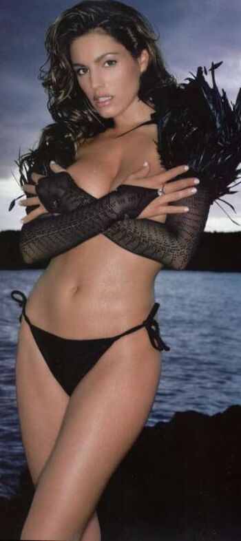 Full leaked Kelly brook private photo