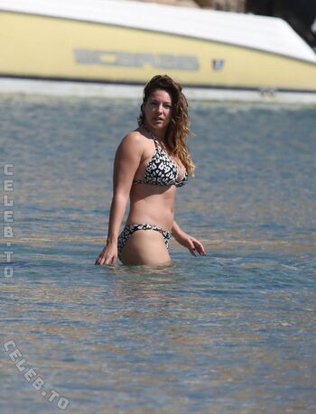 Full leaked Kelly brook page private photo