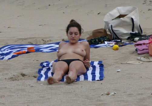 Full leaked Kelly brook private photo