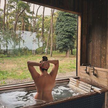 Full leaked Kelly brook private photo