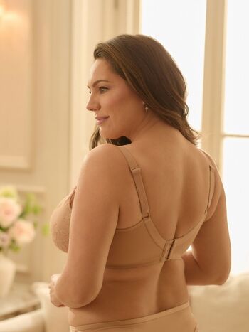 Full leaked Kelly brook private photo