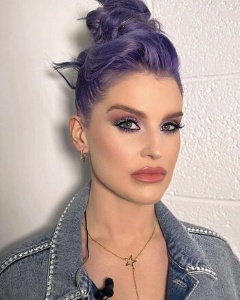 Full leaked Kelly osbourne private photo