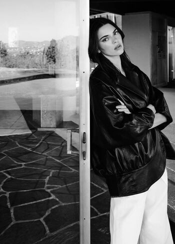 Full leaked Kendall jenner private photo