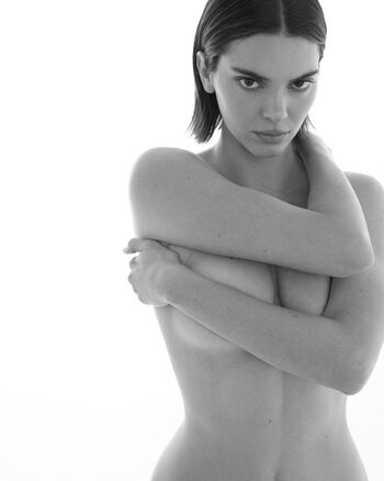 Full leaked Kendall jenner private photo