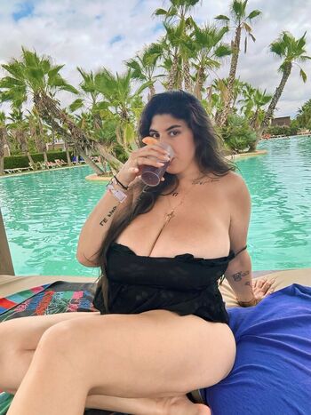 kendall_moon_
