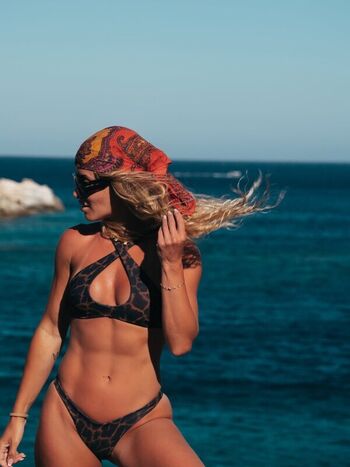 Full leaked Kendall toole private photo