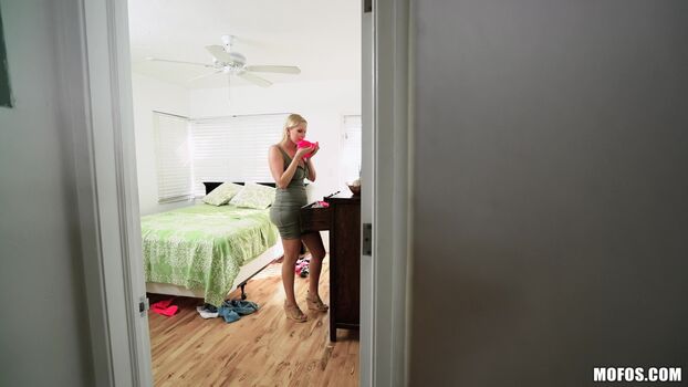 Full leaked Kenzie reeves page private onlyfans photo