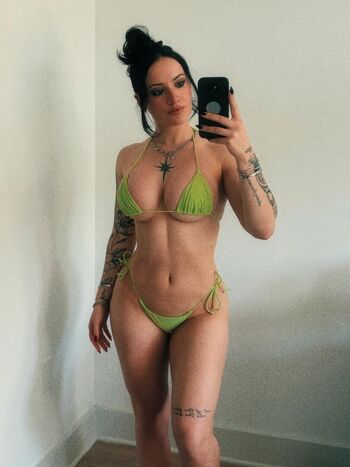 Full leaked Kenzieeeedge page private onlyfans photo