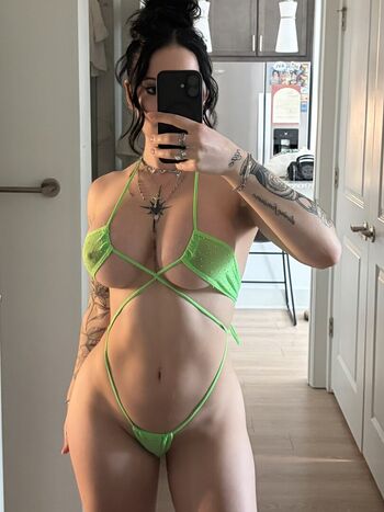 Full leaked Kenzieeeedge private onlyfans photo