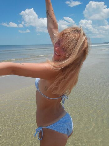 Full leaked Kenzys private photo
