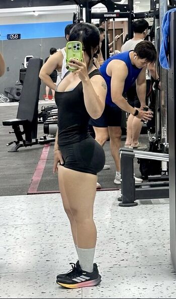 Full leaked Khoai lan private photo