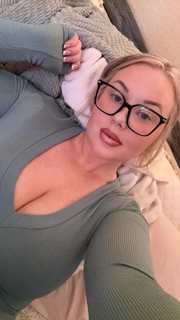 Full leaked Kia farrell private photo