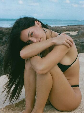 Full leaked Kialarenae page private onlyfans photo