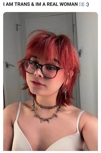 Full leaked Kianavi  page private photo