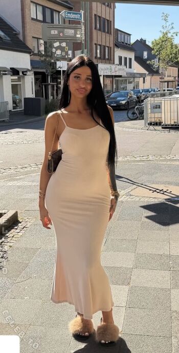 Full leaked Kiarababa private photo