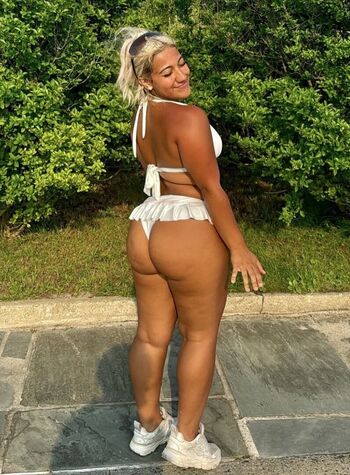 Full leaked Kiaralise private photo