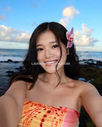 Full leaked Kikakiim private photo