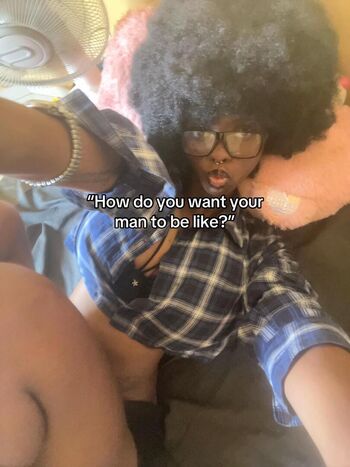 Full leaked Kikiolaola private photo