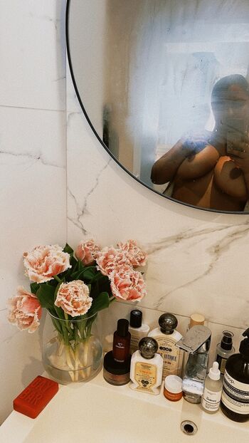 Full leaked Kim akrich private photo