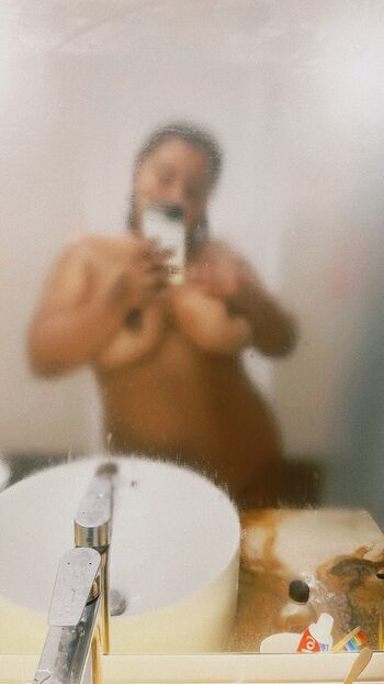 Full leaked Kim akrich private photo