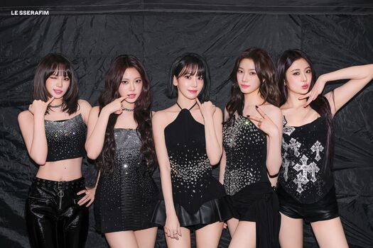 Kim Chaewon 김채원 [Le Sserafim]