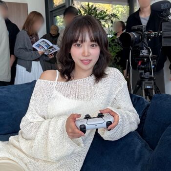 Kim Chaewon 김채원 [Le Sserafim]