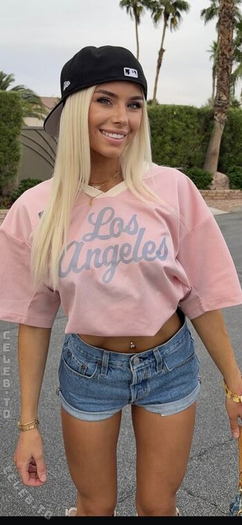 Full leaked Kim schiele private photo