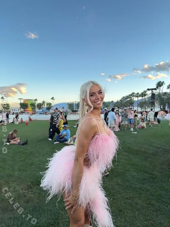 Full leaked Kim schiele private photo