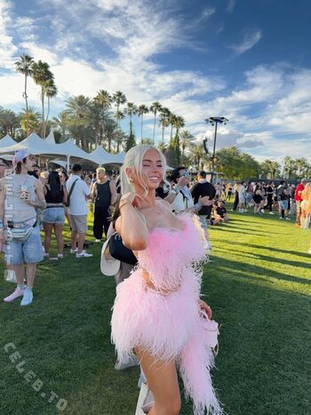 Full leaked Kim schiele private photo