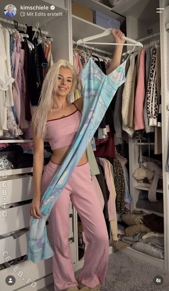 Full leaked Kim schiele page private photo