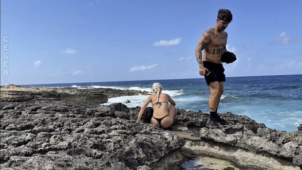 Full leaked Kim schiele private photo