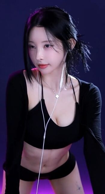 Full leaked Kim yu private photo