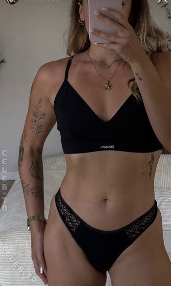 Full leaked Kimmieous private photo