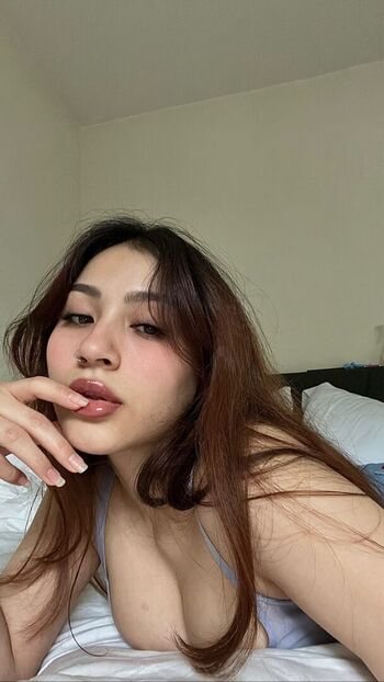 Full leaked Kimmyroxana private photo