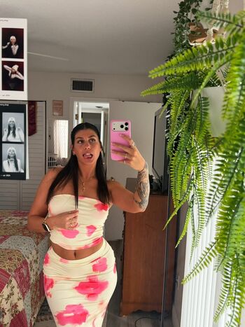 Full leaked Kingvnstan private photo