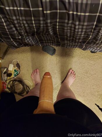Full leaked Kinky private photo