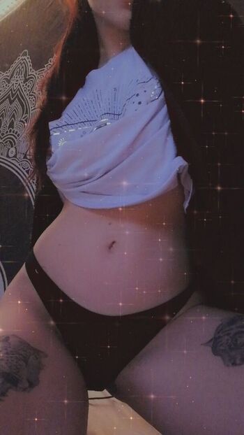 Full leaked Kinkylilkittyy private photo