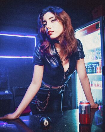 Leaked Lena moon/ private photo viral onlyfans