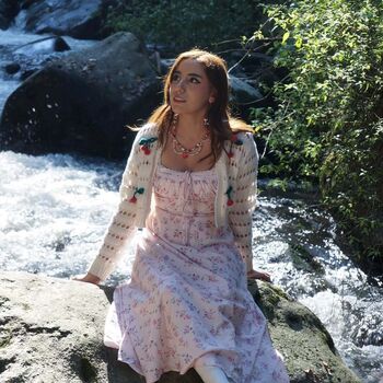 Leaked Hannah becker / private photo viral onlyfans