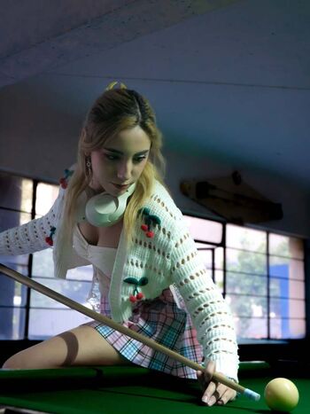 Leaked Bai ling / private photo viral onlyfans