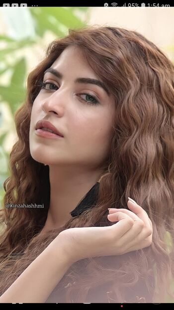 Full leaked Kinza hashmi private photo