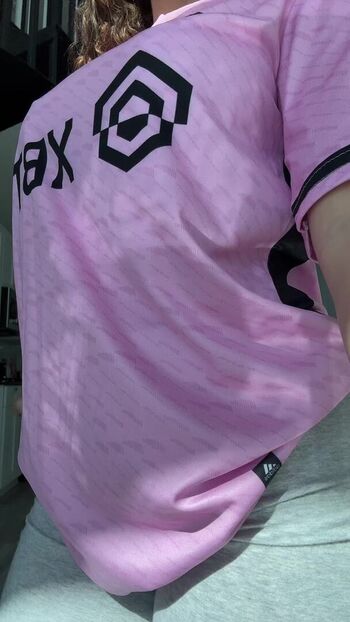 Full leaked Kinziecakesz private photo