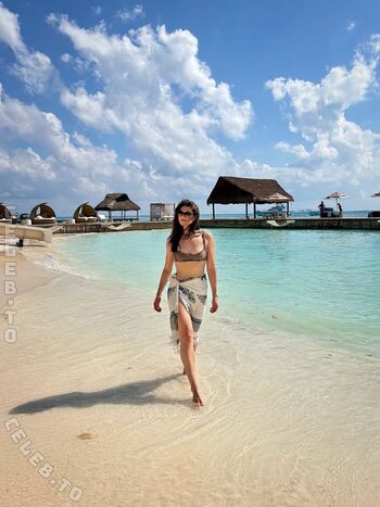 Full leaked Kira kosarin  page private photo