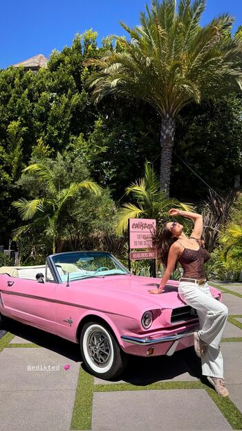 Full leaked Kira kosarin private photo