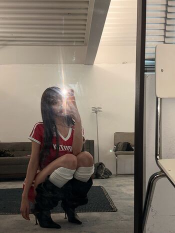 Full leaked Kisslife private photo