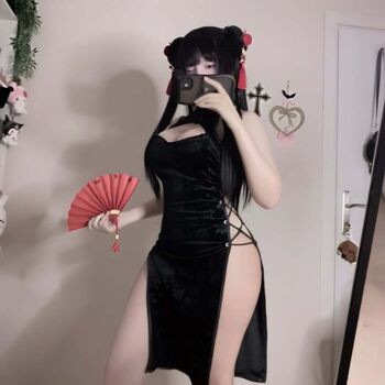 Full leaked Kisuccubus private photo