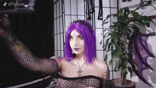 Full leaked Kittymolly private photo