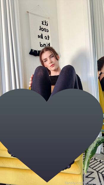 Full leaked Kittyplays private photo